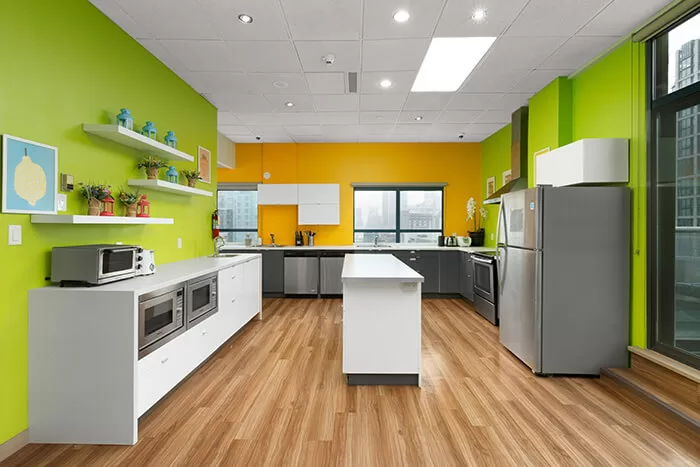 Downtown Vancouver GEC Granville Suites long term extended stays hotel has a fully equipped common kitchen on penthouse floor