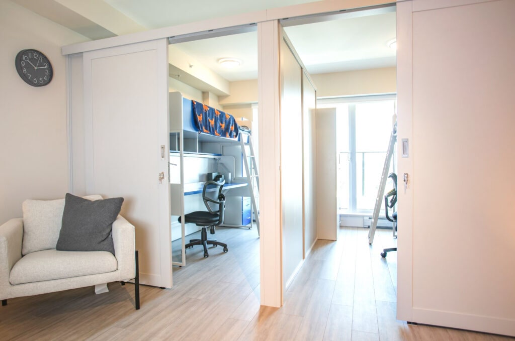 GEC Pearson semi private bedroom