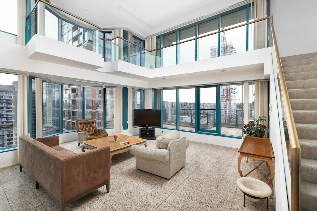 GEC Viva Penthouse