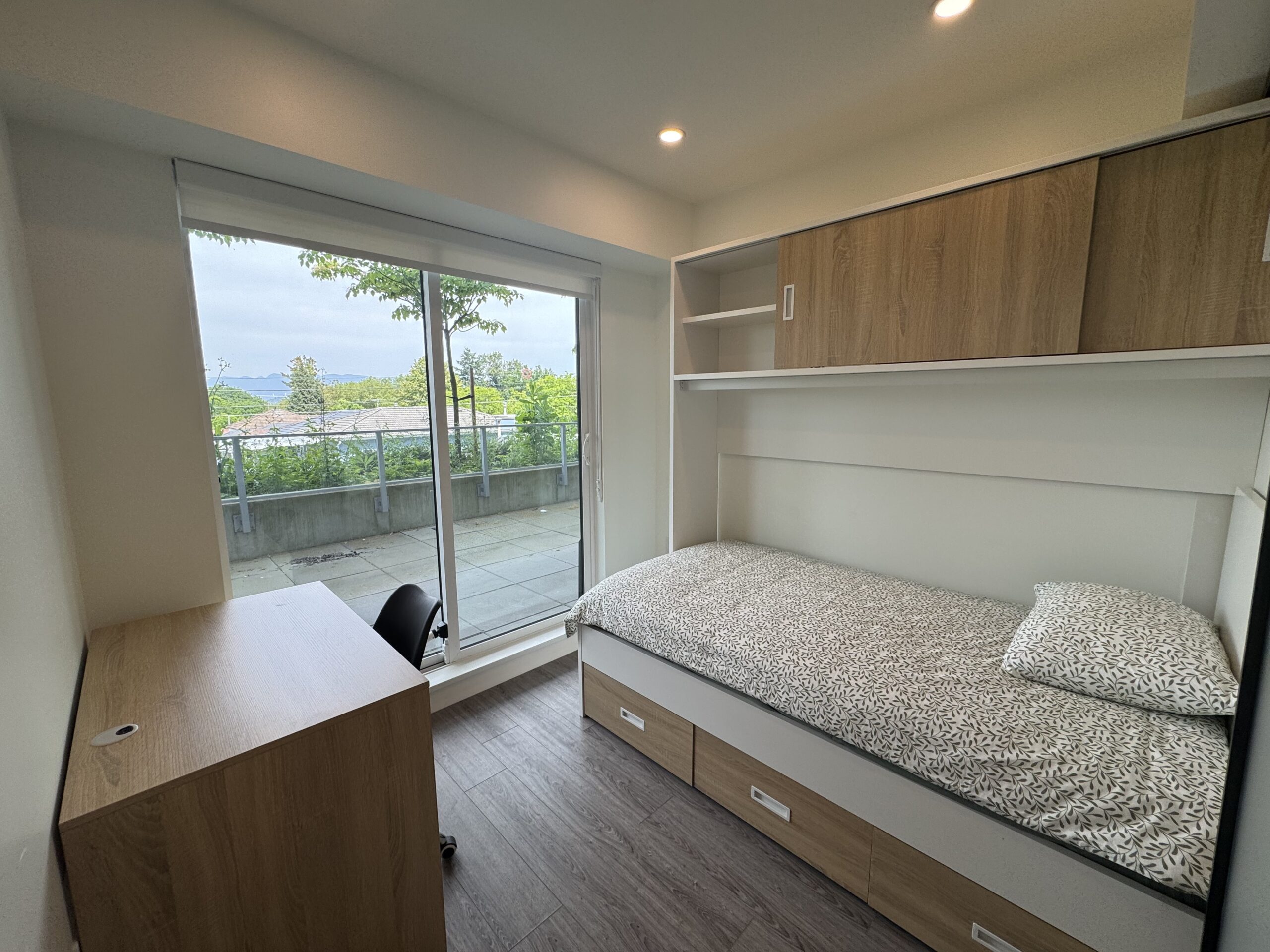 apt floor plan